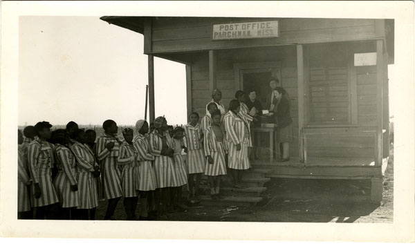 Female prisoners at the Parchman Post Office.