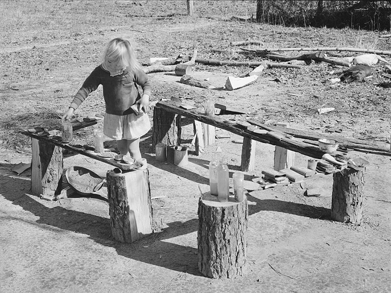Sharecropper child playing